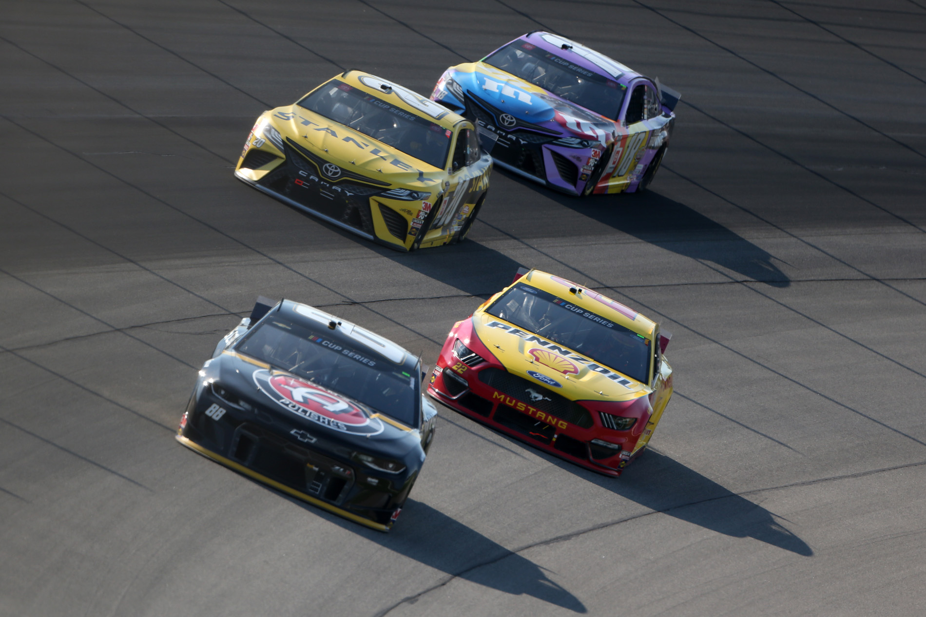 NASCAR Cup Series FireKeepers Casino 400 at Michigan