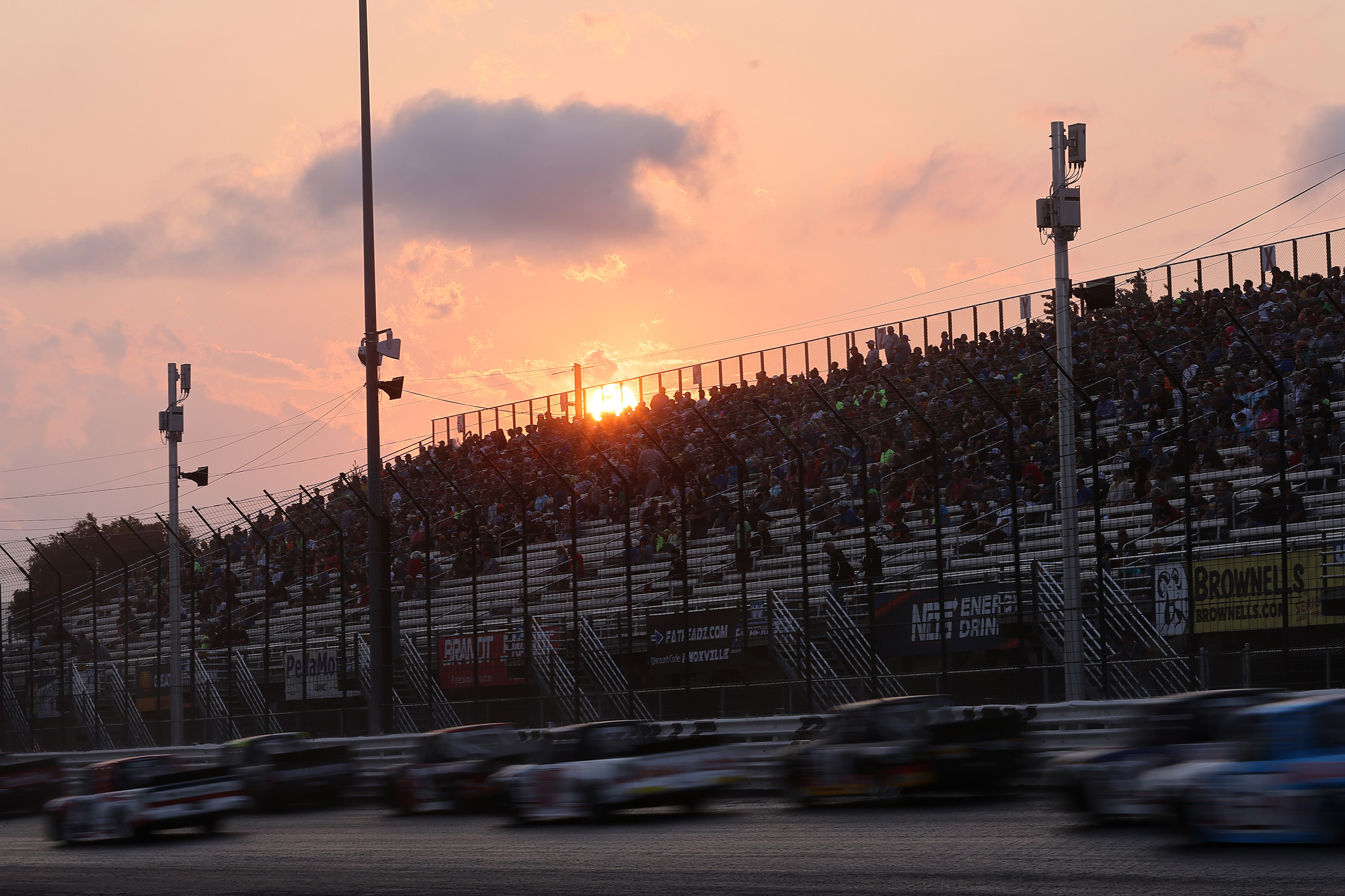 NASCAR Camping World Truck Series Corn Belt 150 presented by Premier Chevy Dealers