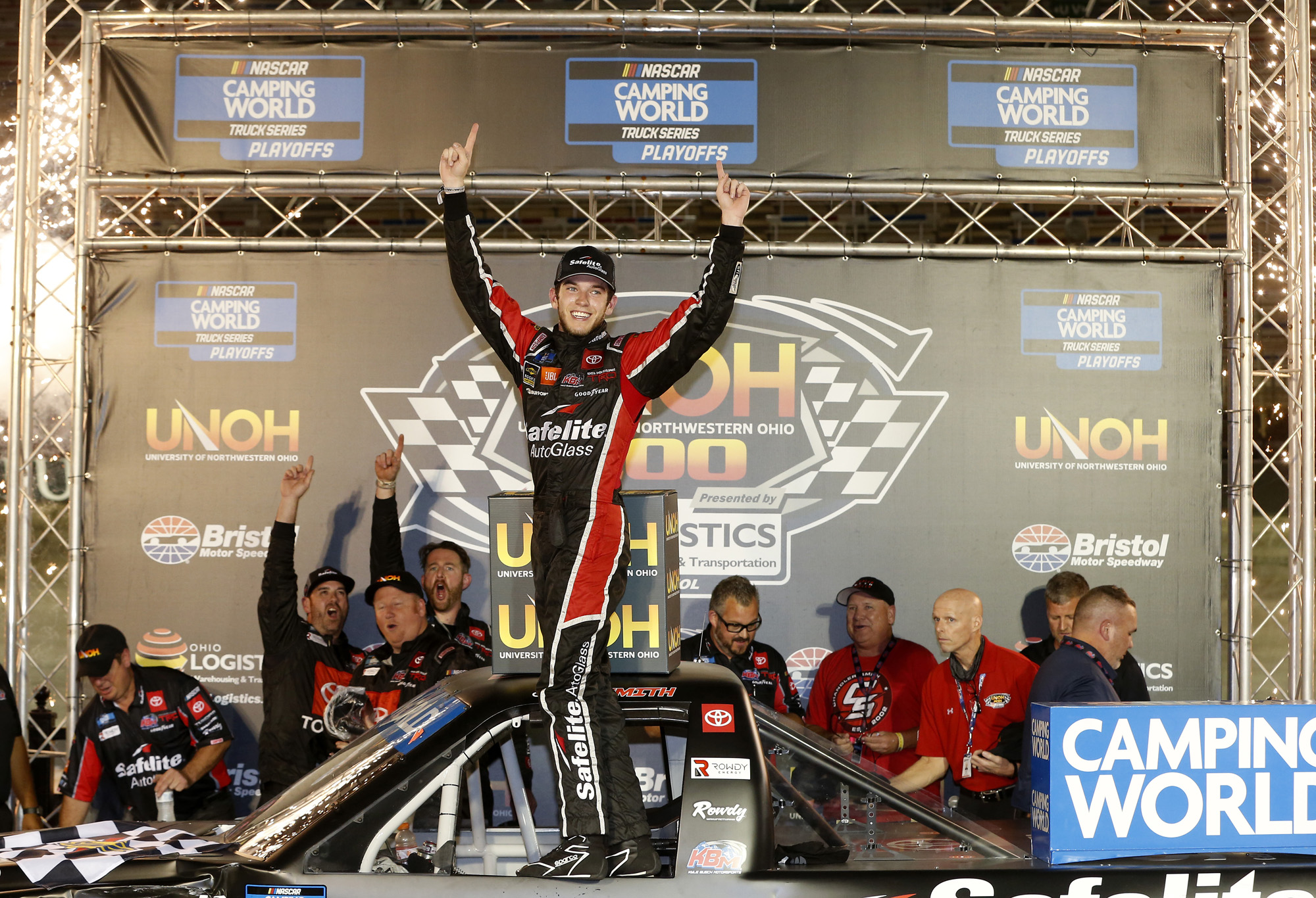 NASCAR Camping World Truck Series UNOH 200 presented by Ohio Logistics