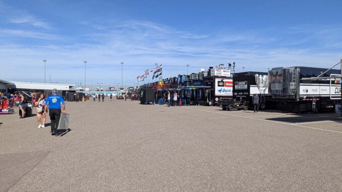 PXL_20251031_181707209